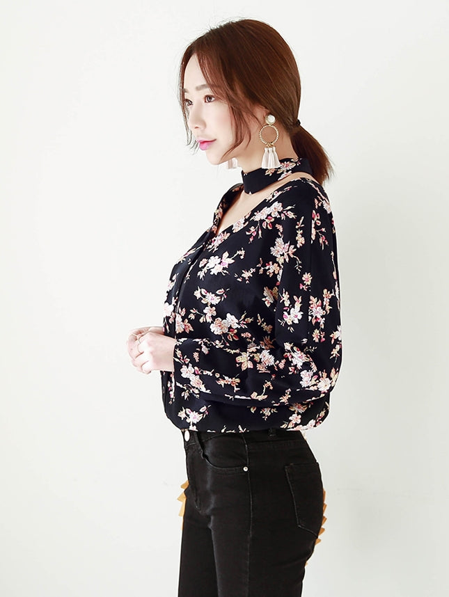 Romantic Floral V-neck Blouses