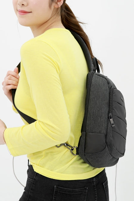 Black USB Travel Sling Bags Messengers Crossbody Korean Fashion