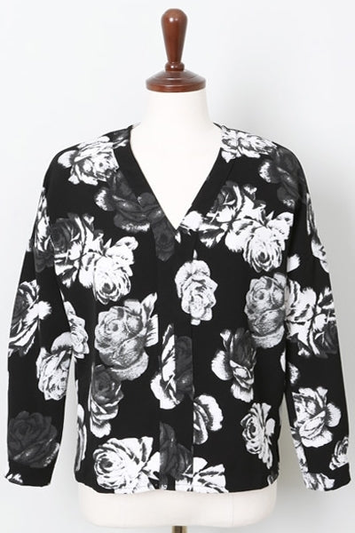 Black Floral V-neck Sheer Long Sleeved Blouses
