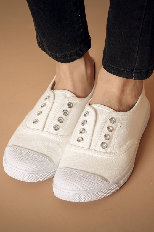 Ivory Cute Rounded Toe Sneakers Casual Shoes