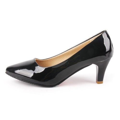 Black Faux Patent Leather Pointed Toe Pumps Shoes