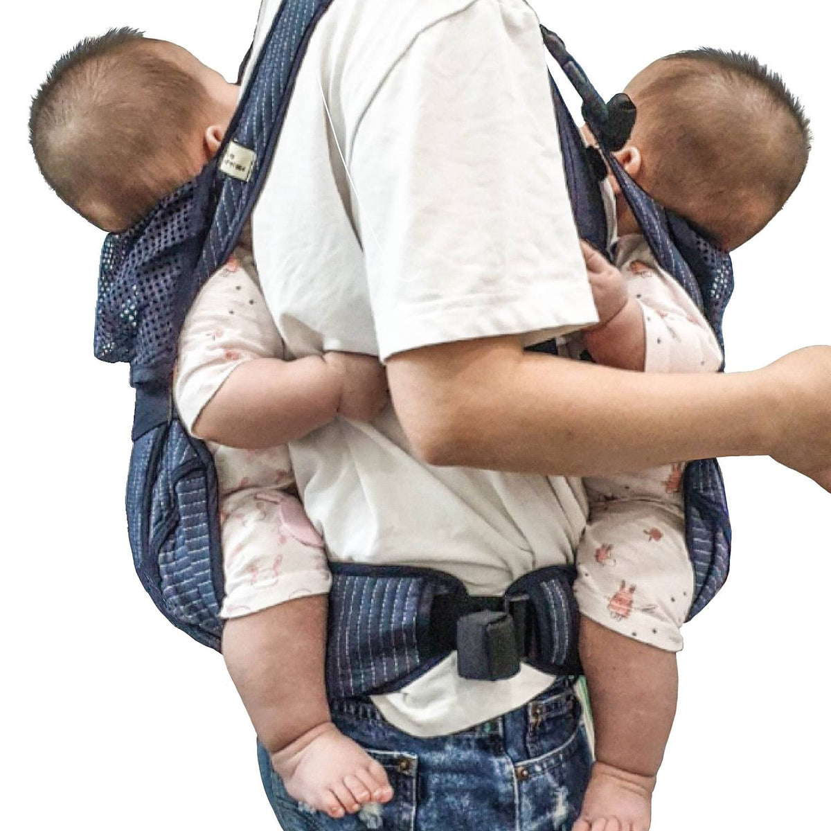 Qatar Airways Child Restraint Device