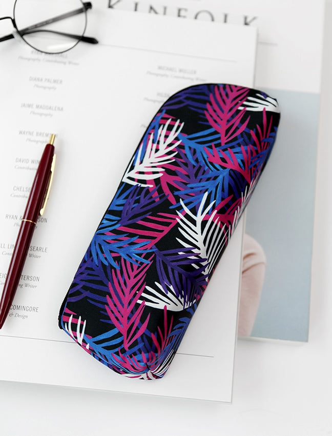 Multi-colored Black Purple Blue Tropical Floral Flower Graphic Pencil Cases Stationery Zipper School 19cm Office organizers cosmetic pouches Gifts Bags Purses