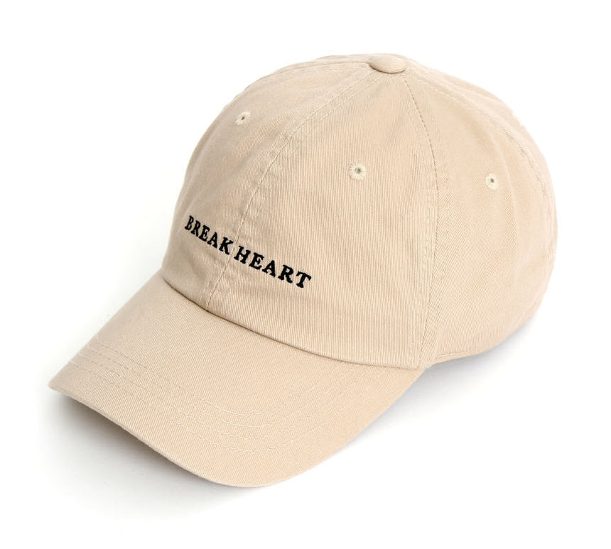 Breakheart Typo Embroidery Baseball Caps Hats Unisex Mens Womens 100% Washed Cotton Adjustable Korean Style Fashion Accessories