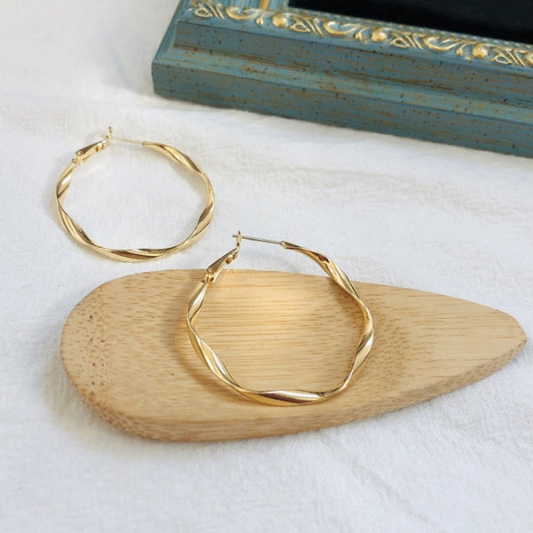 Middle wave Ring Earrings Gift Korean jewelry Womens Accessories