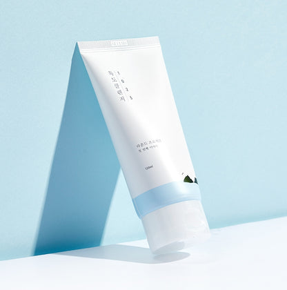 ROUND LAB BIRCH DOKDO CLEANSER 150ml Korean Cosmetic Skincare Womens