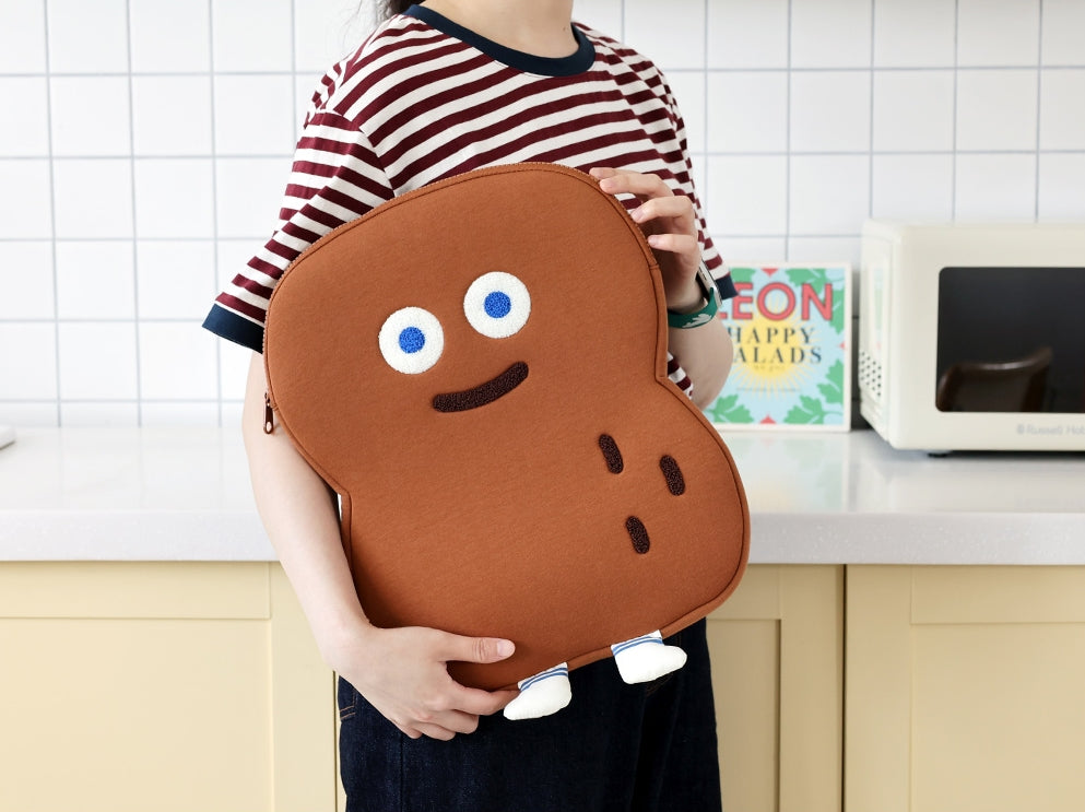 Brown Peanut Character 13" Inch Laptop Pouch Sleeves Protective Covers