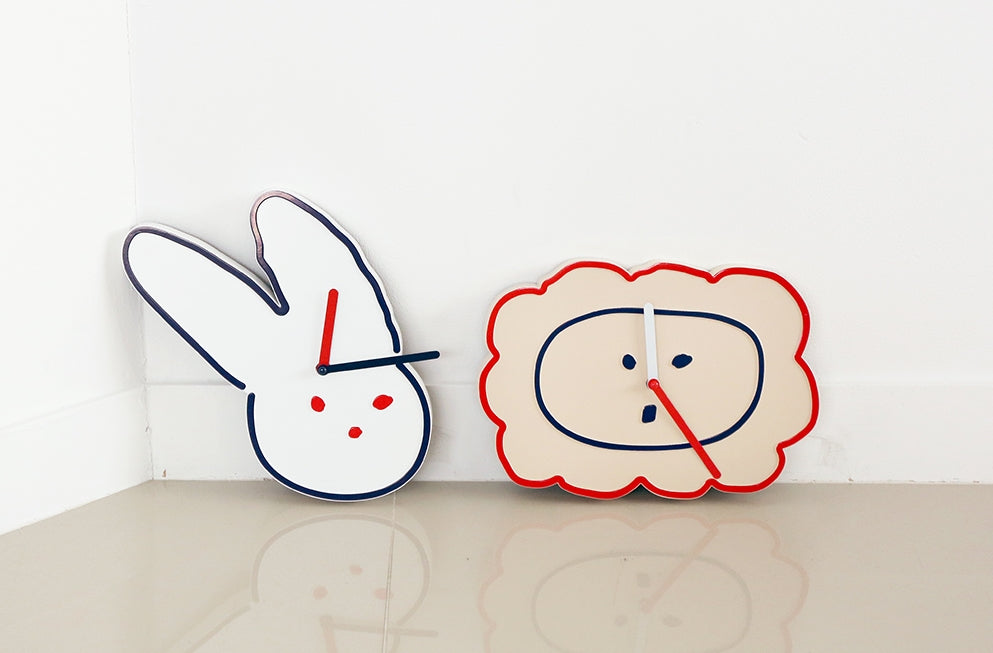 Ryan Rabbit Cute Wall Clocks Home Decor Kids Silent Desk Non Ticking