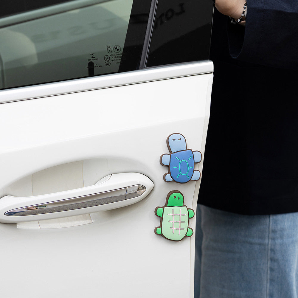 4 Pieces Cute Characters Door Guard Bumper Stickers Vehicle decals Pop