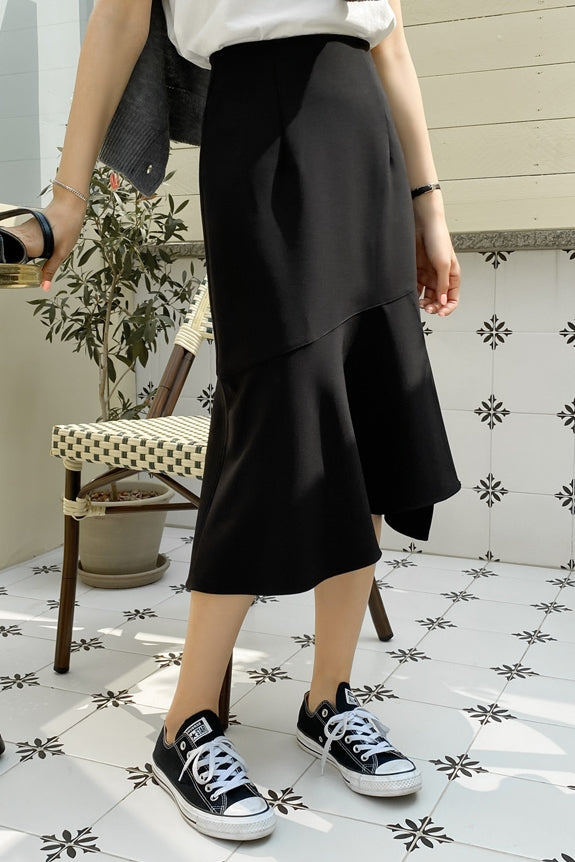 Black Asymmetrical Womens Ruffled Skirts Mermaid Slit Korean Fashion